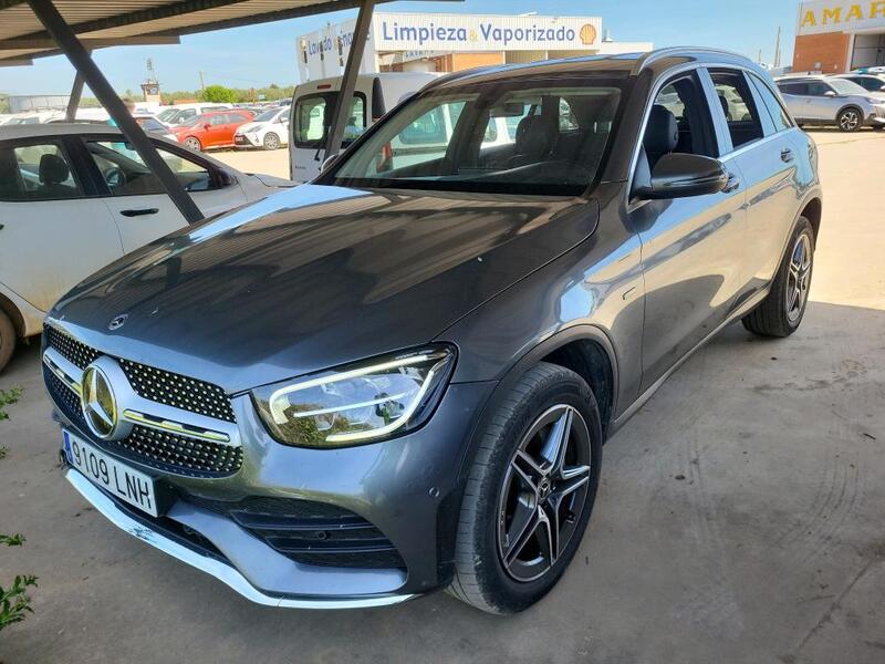 MERCEDES Clase GLC GLC 300 de 4MATIC